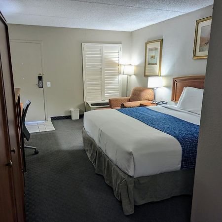Travelodge By Wyndham Pueblo Extérieur photo