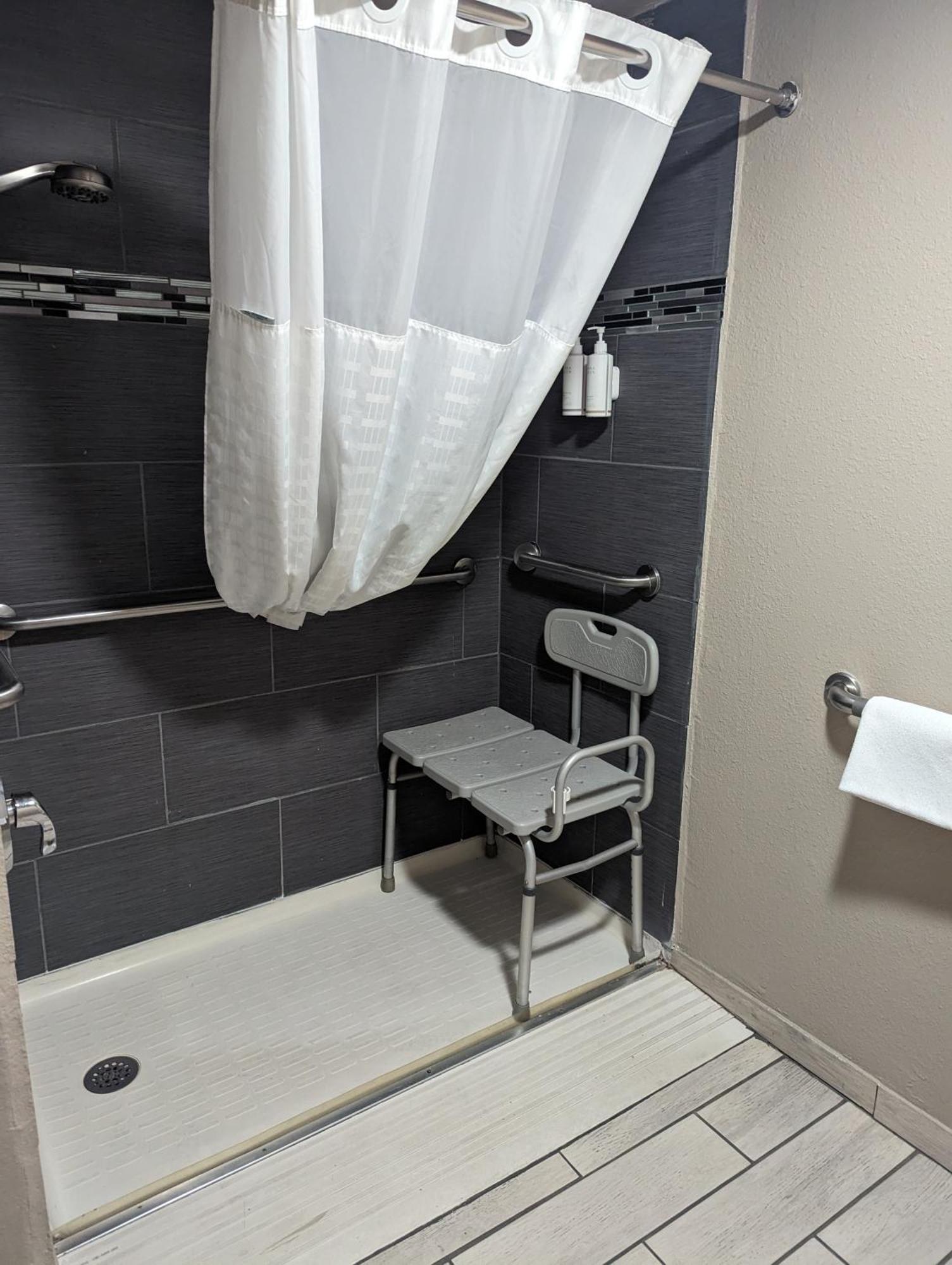 Travelodge By Wyndham Pueblo Extérieur photo
