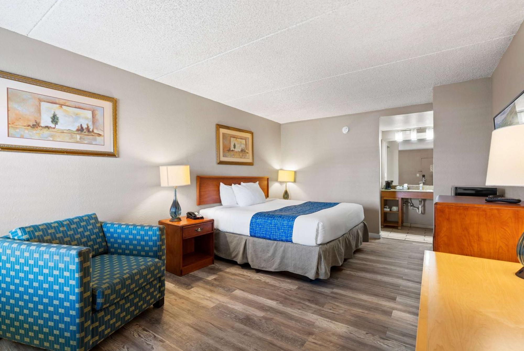 Travelodge By Wyndham Pueblo Extérieur photo